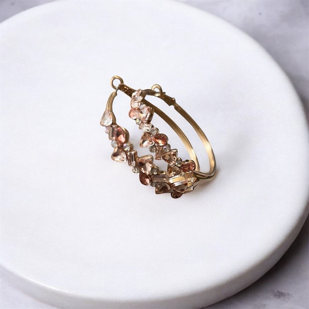 Elegant Gold tone and Pink crystal hoop fashion Earrings